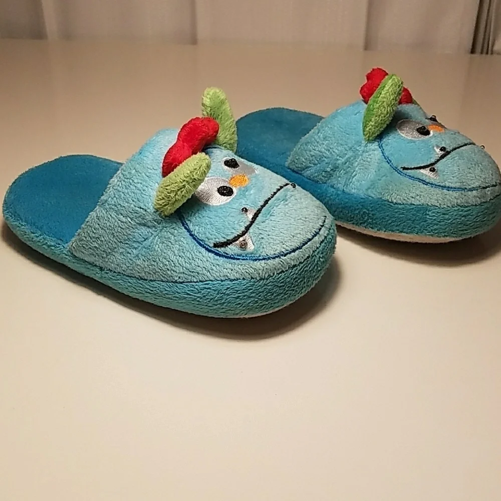 Kids Monster Slippers Size: Small (light up)